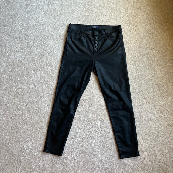Size 14 L Abercrombie black leather look button fly jeans - Picture 2 of 4
